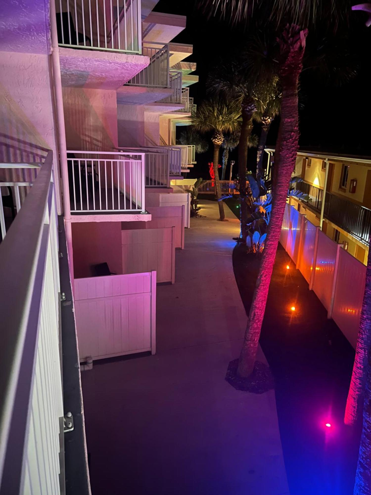 Flamingo Inn Beachfront - Daytona Beach Exterior foto